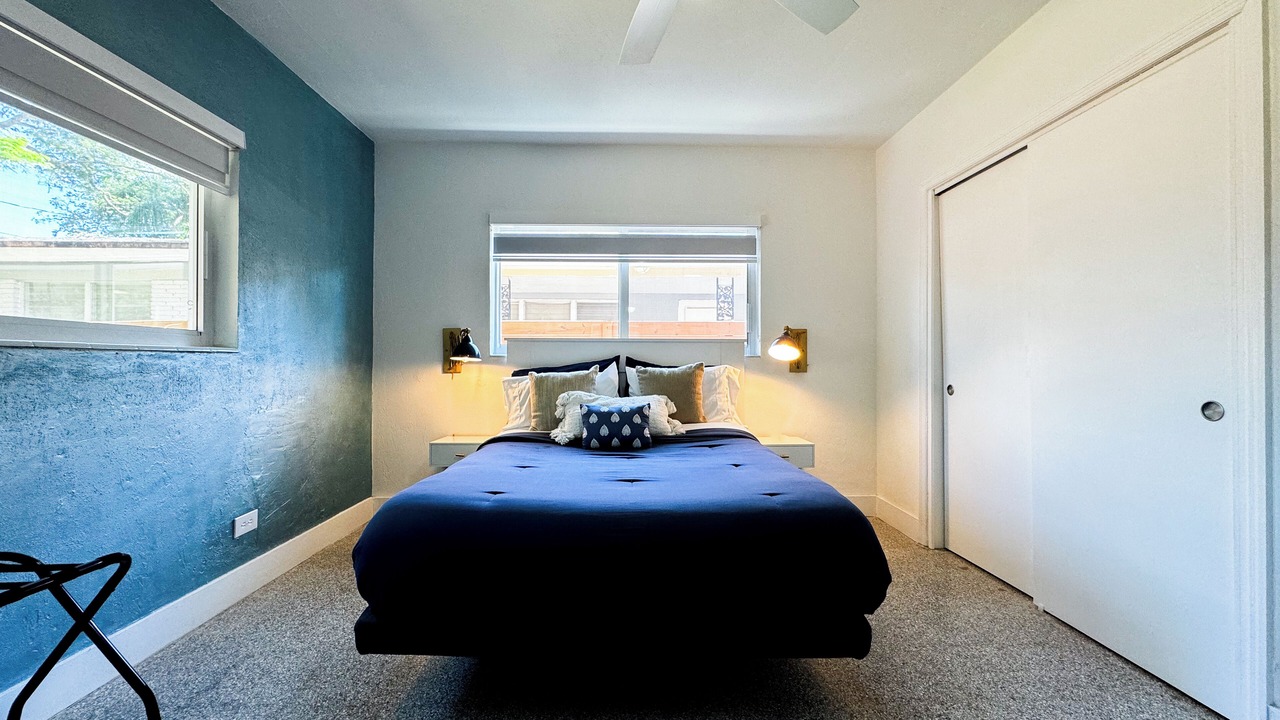 Photo of Bedroom in Royal Poinciana