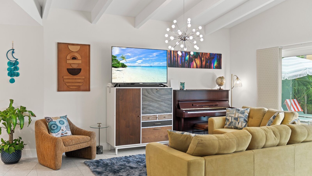 Photo of Livingroom in Central Fort Lauderdale