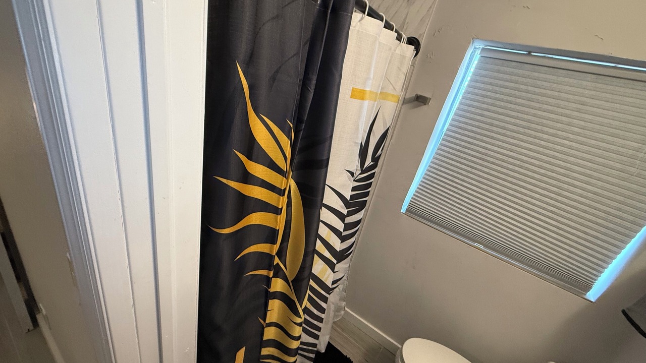 Photo of Bathroom in Middle River Terrace