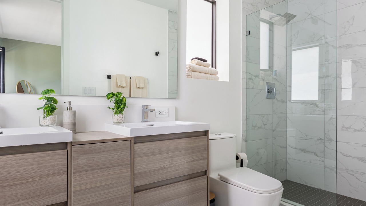Photo of Bathroom in Central Business District