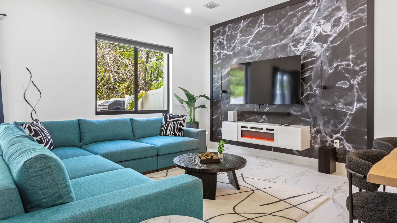 Photo of Livingroom in Central Business District