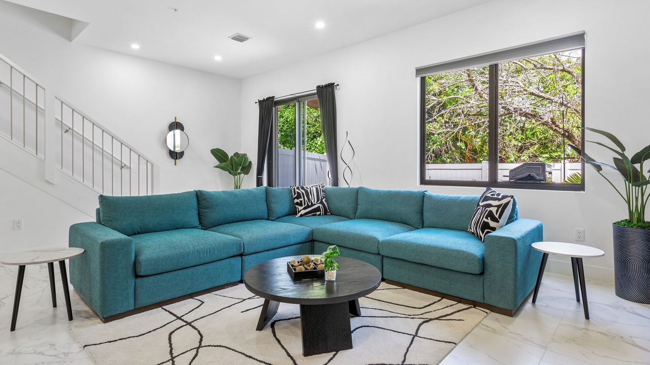 Photo of Livingroom in Central Business District