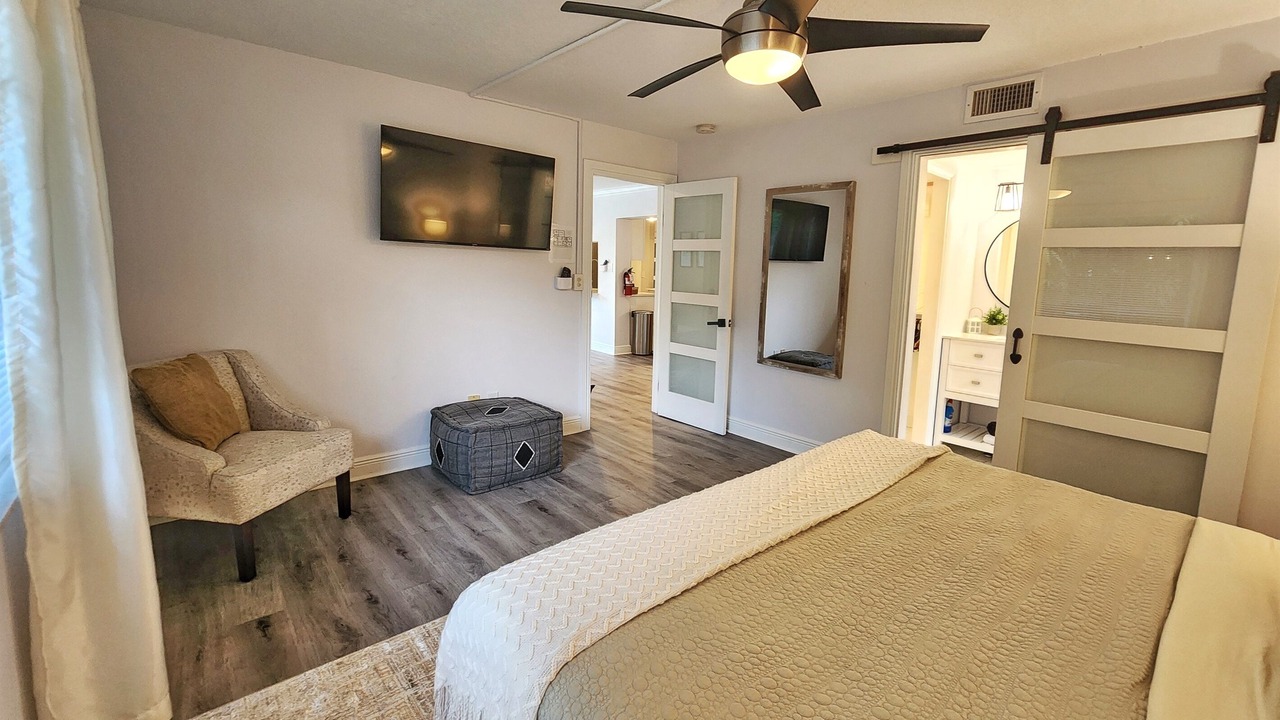 Photo of Bedroom in Lighthouse Point