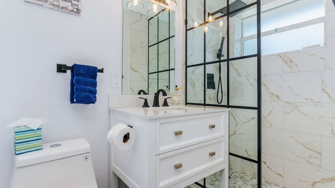 Photo of Bathroom in Lighthouse Point
