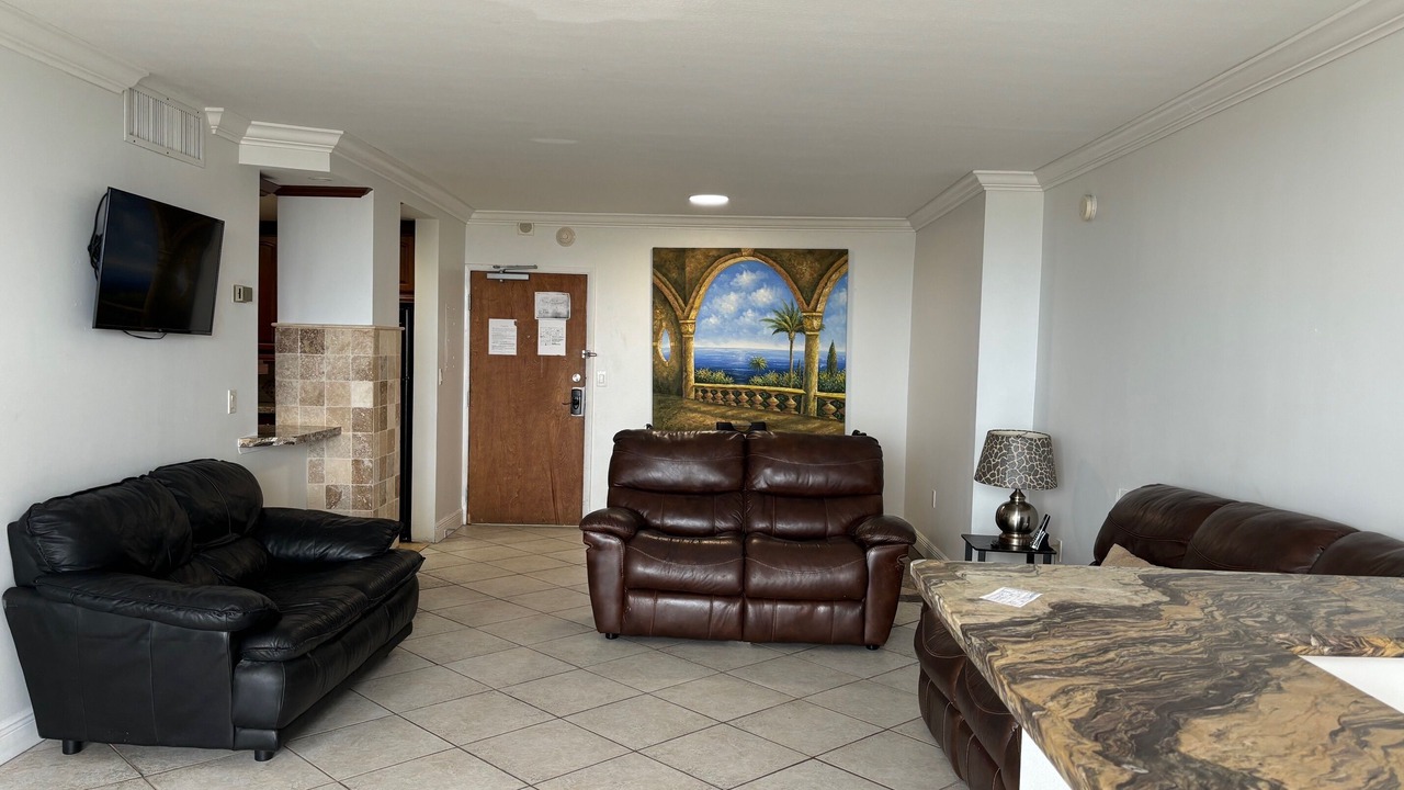 Photo of Livingroom in Bermuda Riviera