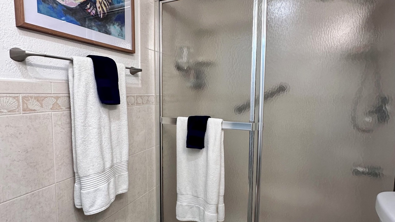 Photo of Bathroom in Lauderdale-by-the-Sea