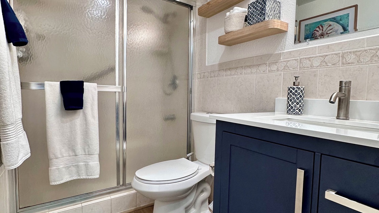 Photo of Bathroom in Lauderdale-by-the-Sea