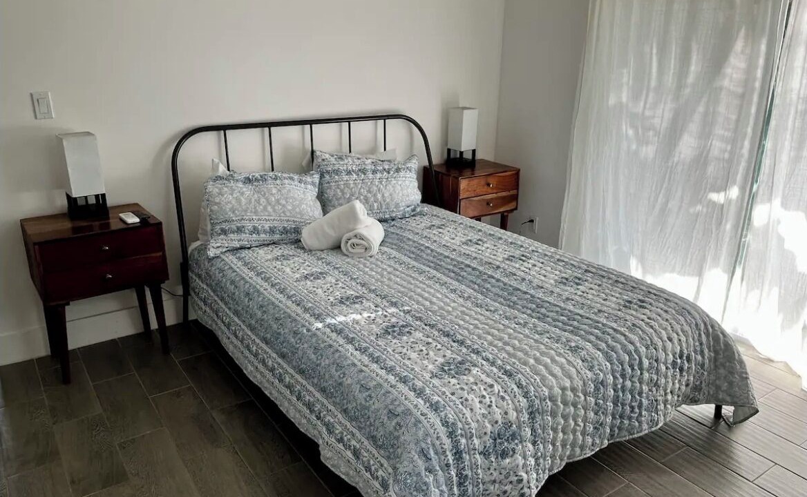 Photo of Bedroom in Middle River Terrace