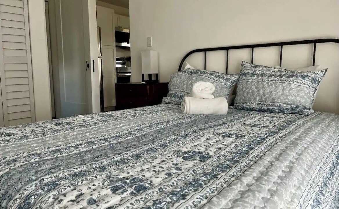 Photo of Bedroom in Middle River Terrace