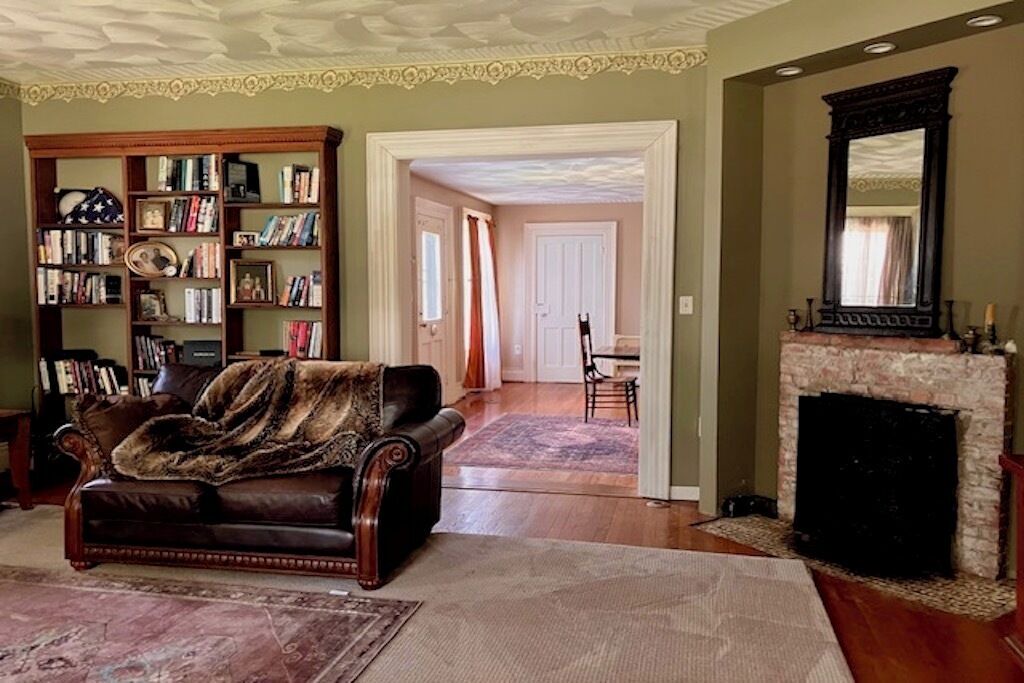 Photo of Livingroom in Richfield Springs