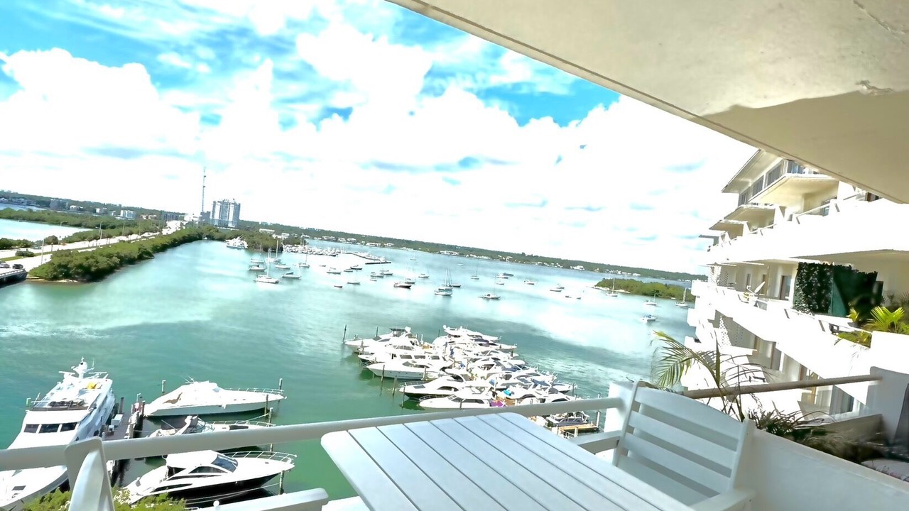 Photo of Outdoor in North Bay Village