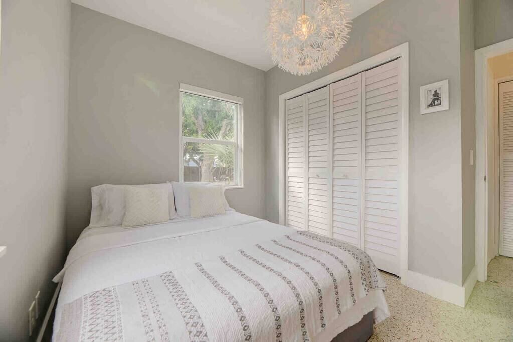 Photo of Bedroom in Central Fort Lauderdale
