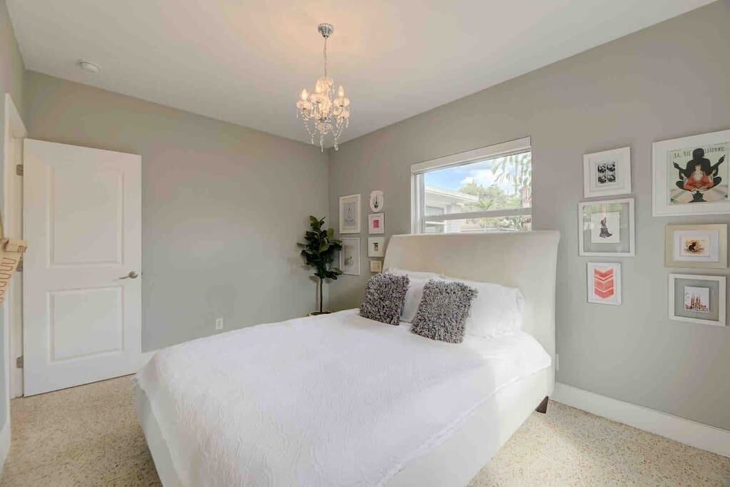 Photo of Bedroom in Central Fort Lauderdale