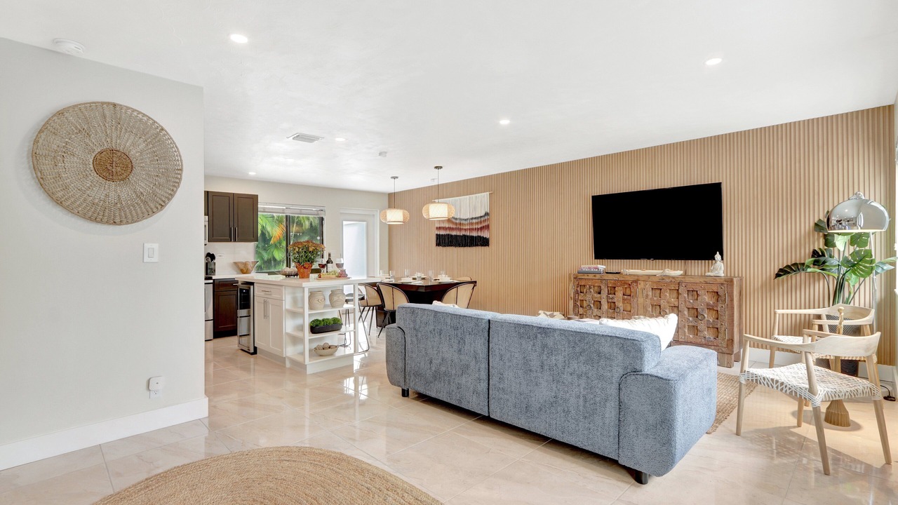 Photo of Bedroom in Middle River Terrace