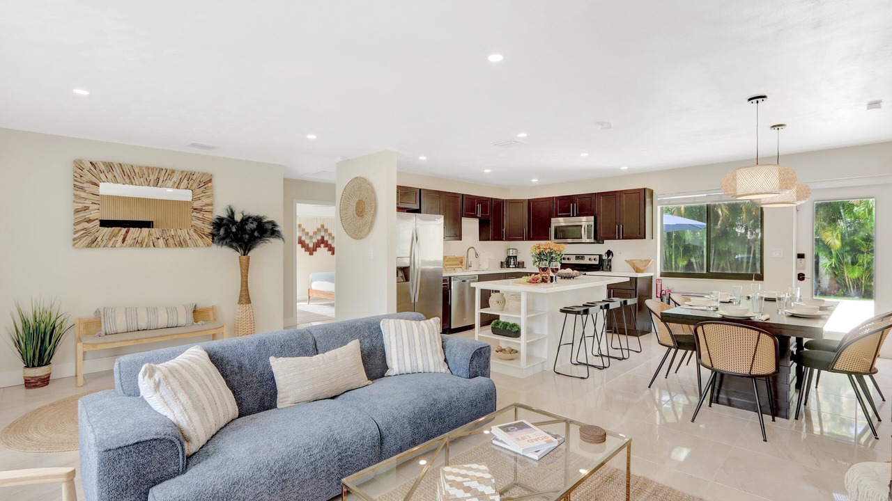 Photo of Bedroom in Middle River Terrace