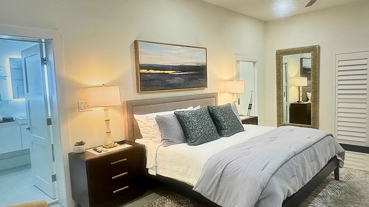 Photo of Bedroom in Dania Beach