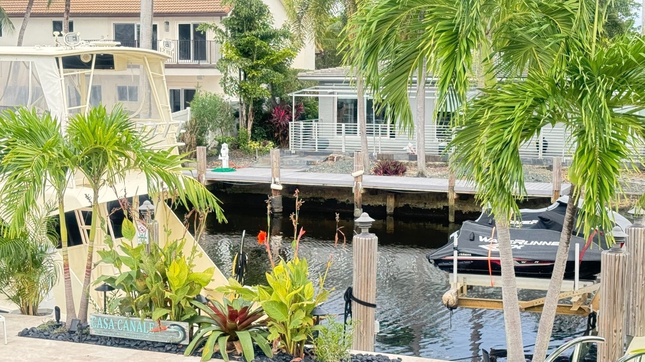Photo of Outdoor in Dania Beach
