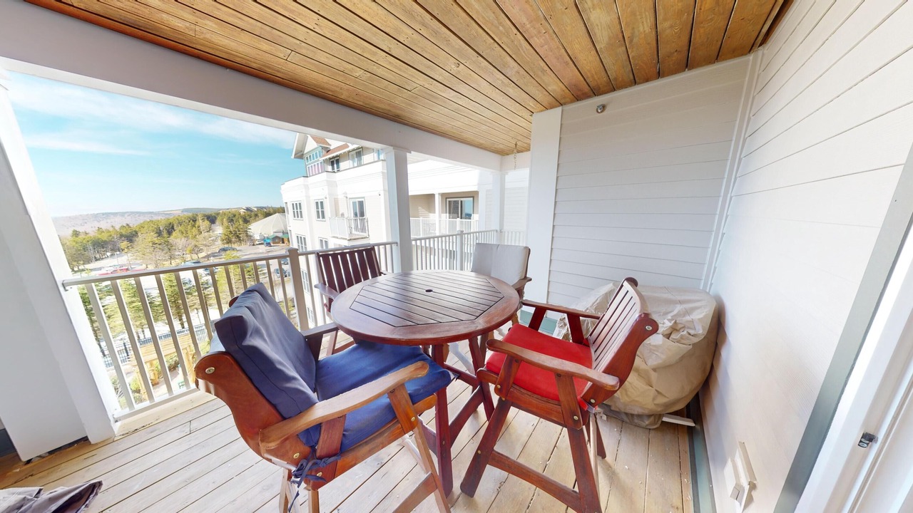 Photo of Patio Balcony in Edray