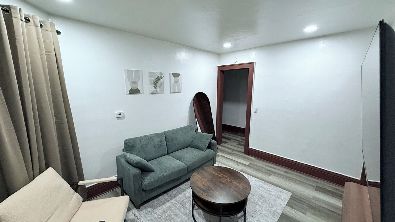 Photo of Livingroom in Downtown Rochester