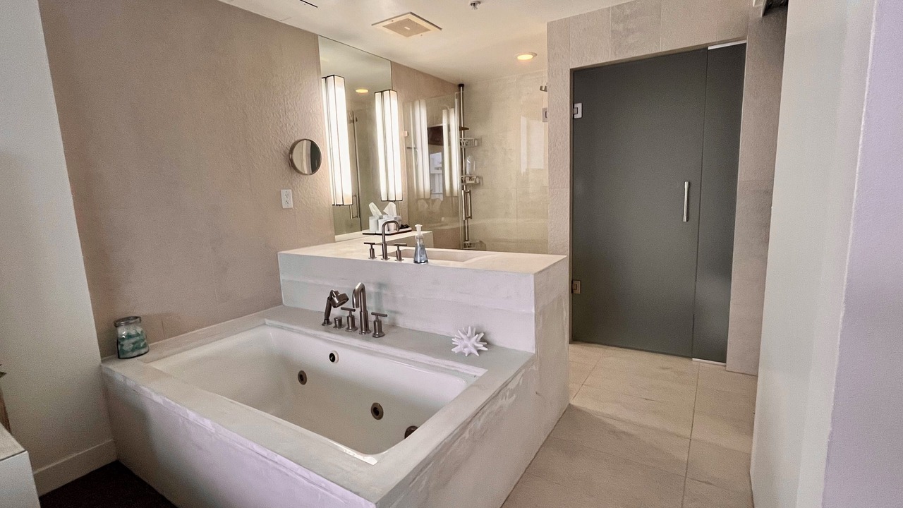 Photo of Bathroom in Central Beach