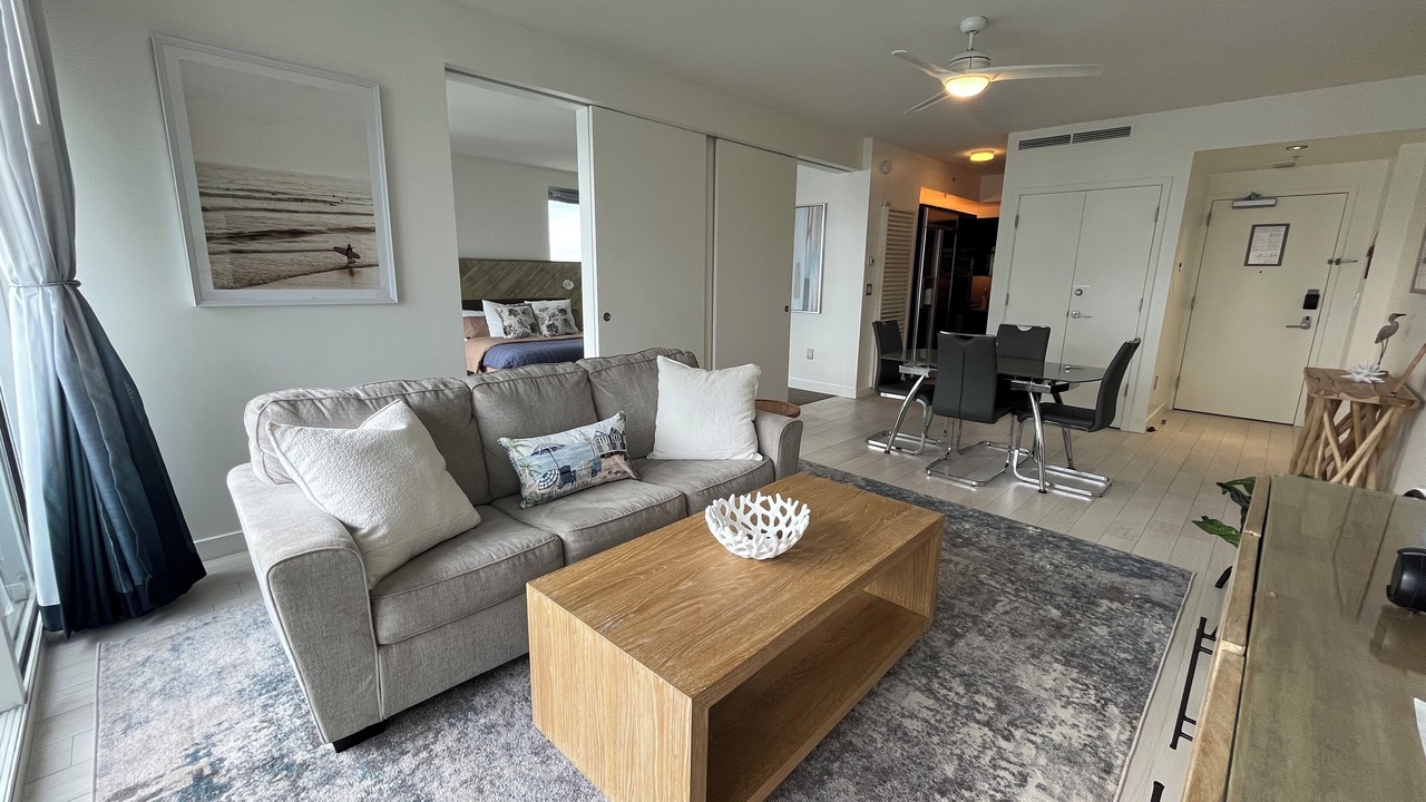 Photo of Livingroom in Central Beach