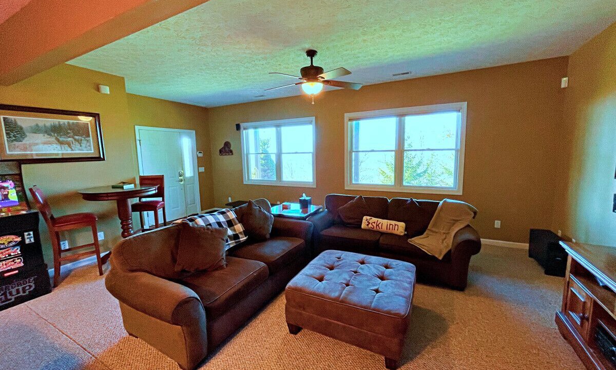 Photo of Livingroom in Edray