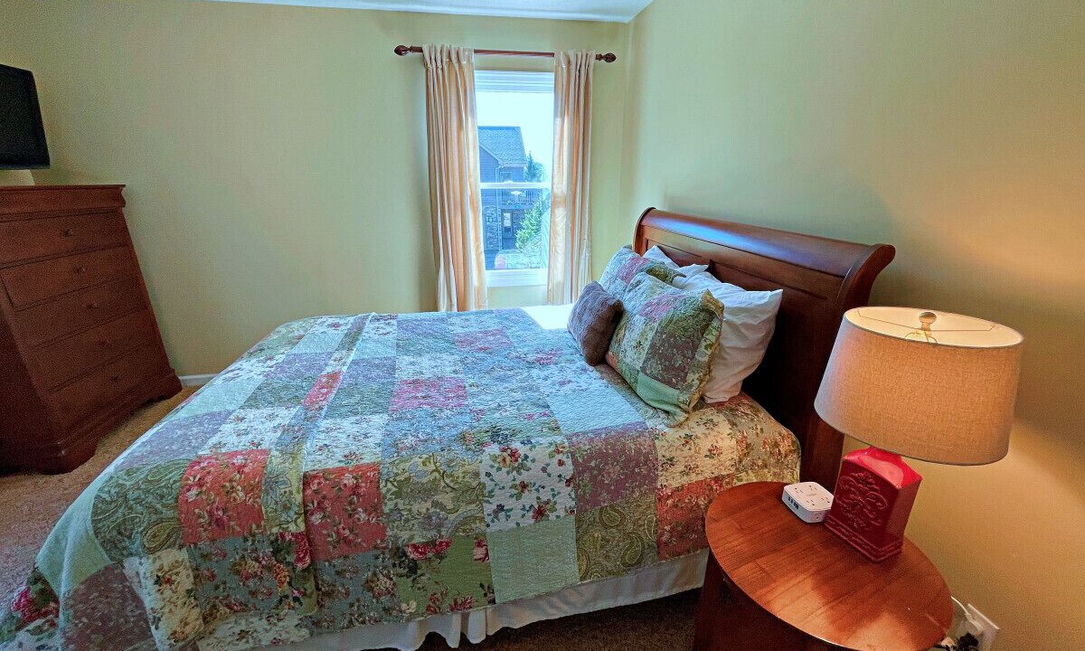 Photo of Bedroom in Edray