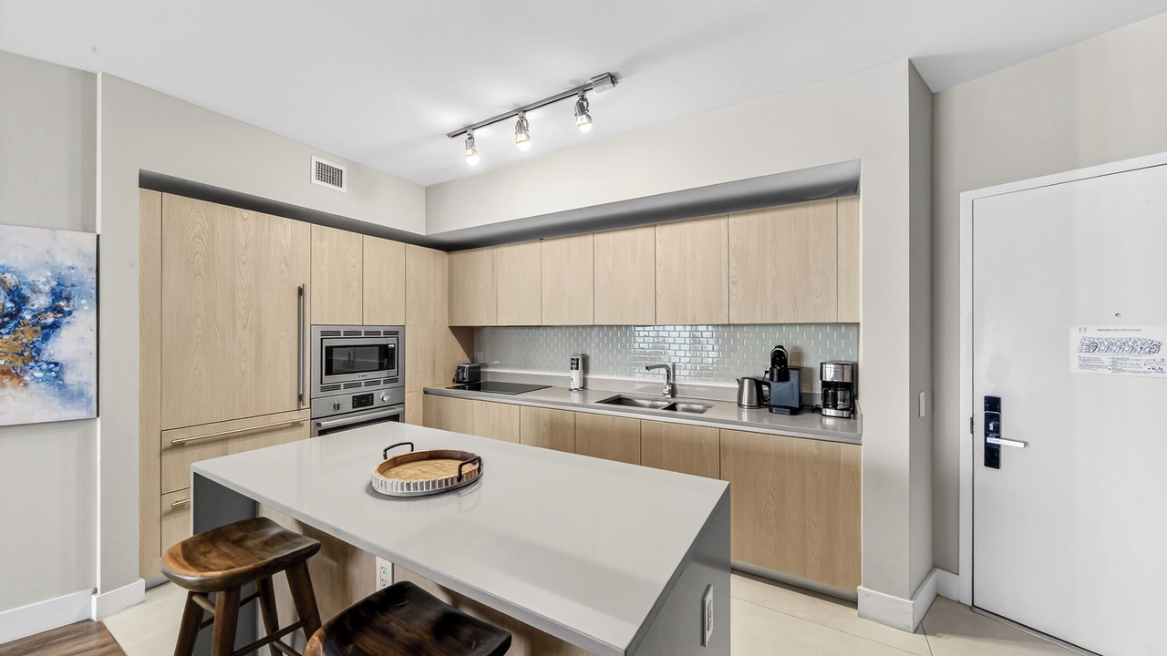 Photo of Kitchen in Hollywood South Central Beach