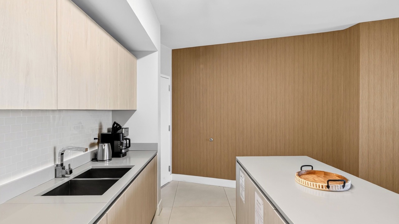Photo of Kitchen in Hollywood South Central Beach