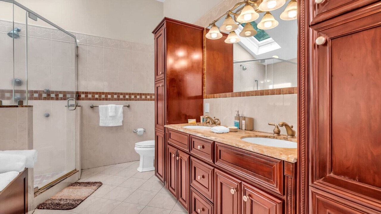 Photo of Bathroom in Airmont