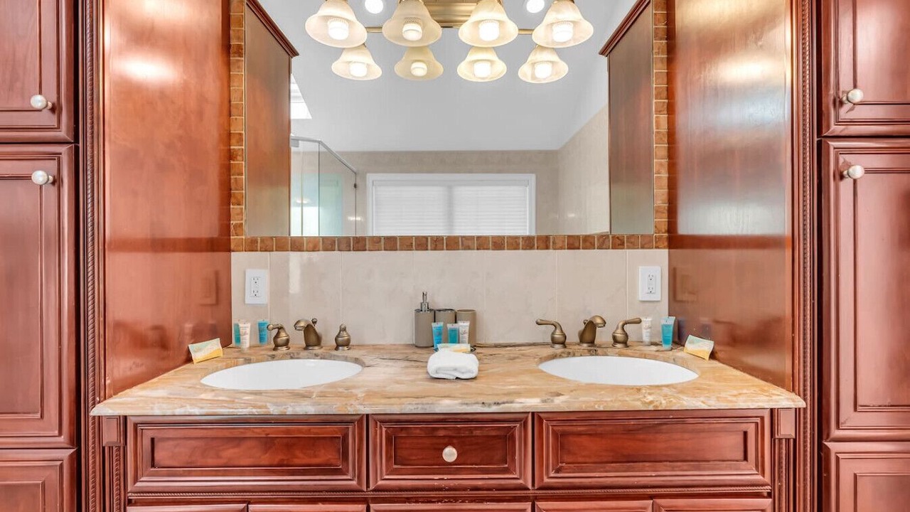 Photo of Bathroom in Airmont