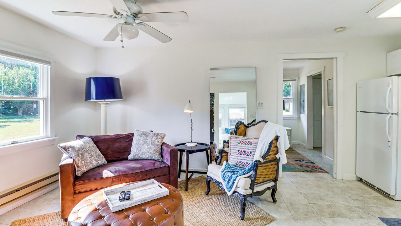 Photo of Livingroom in Point Lookout