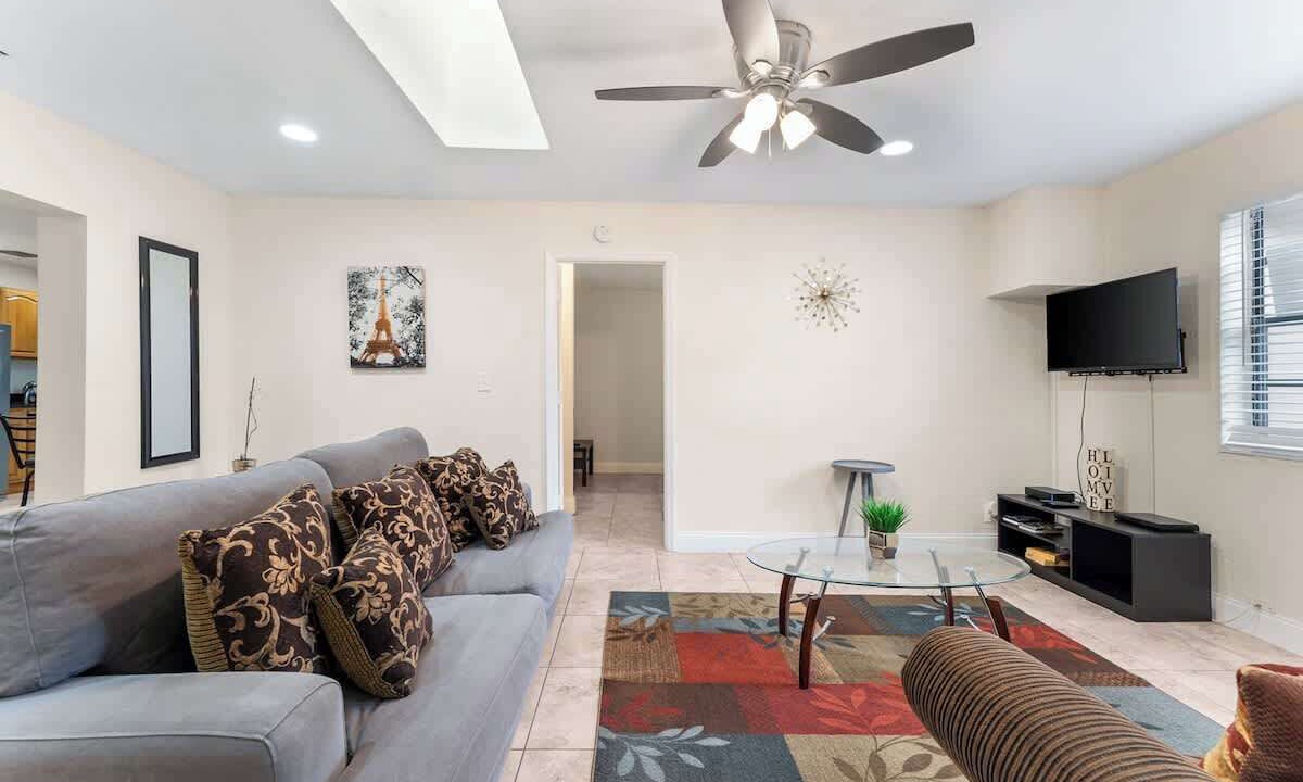 Photo of Livingroom in Highland Garden