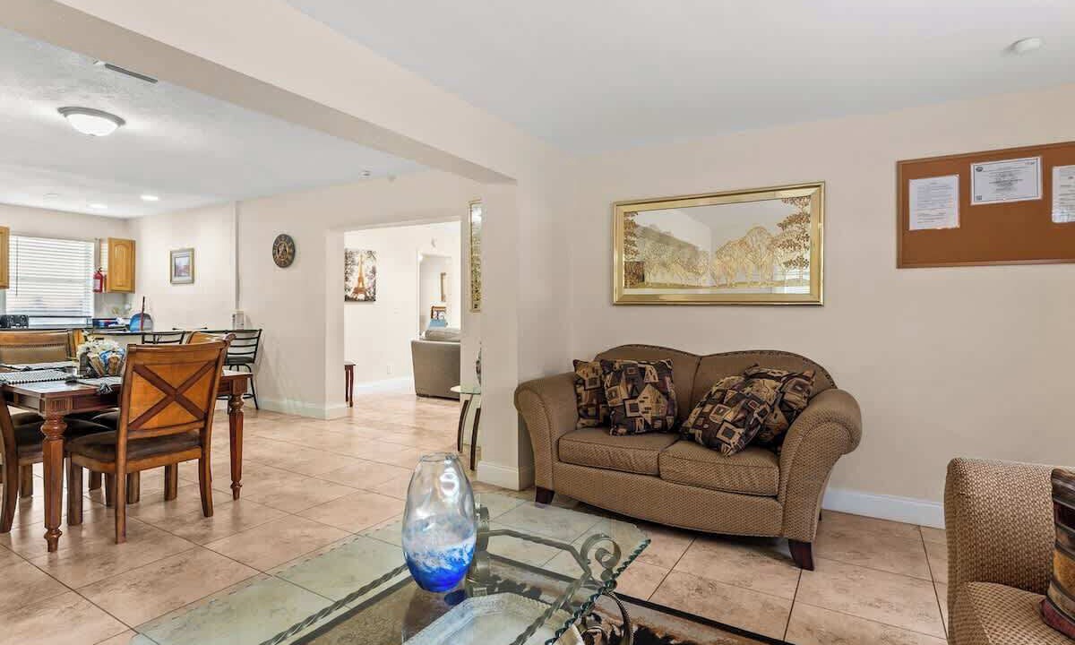 Photo of Livingroom in Highland Garden