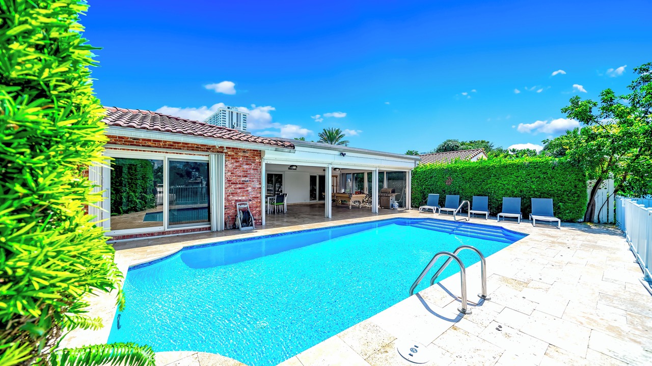 Photo of Outdoor in Bermuda Riviera