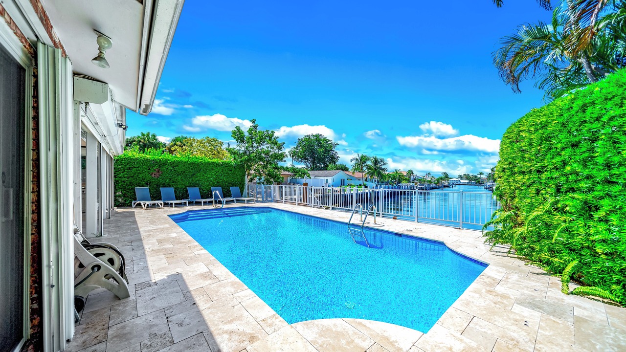 Photo of Outdoor in Bermuda Riviera
