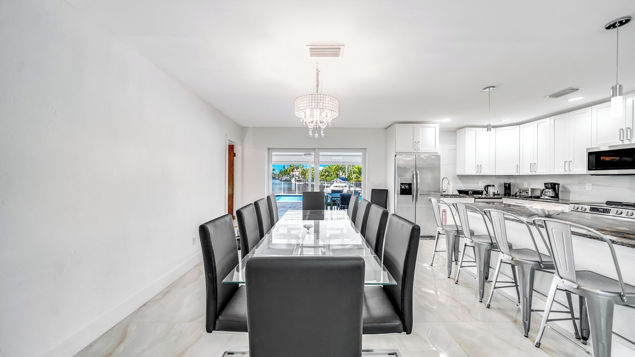 Photo of Kitchen in Bermuda Riviera