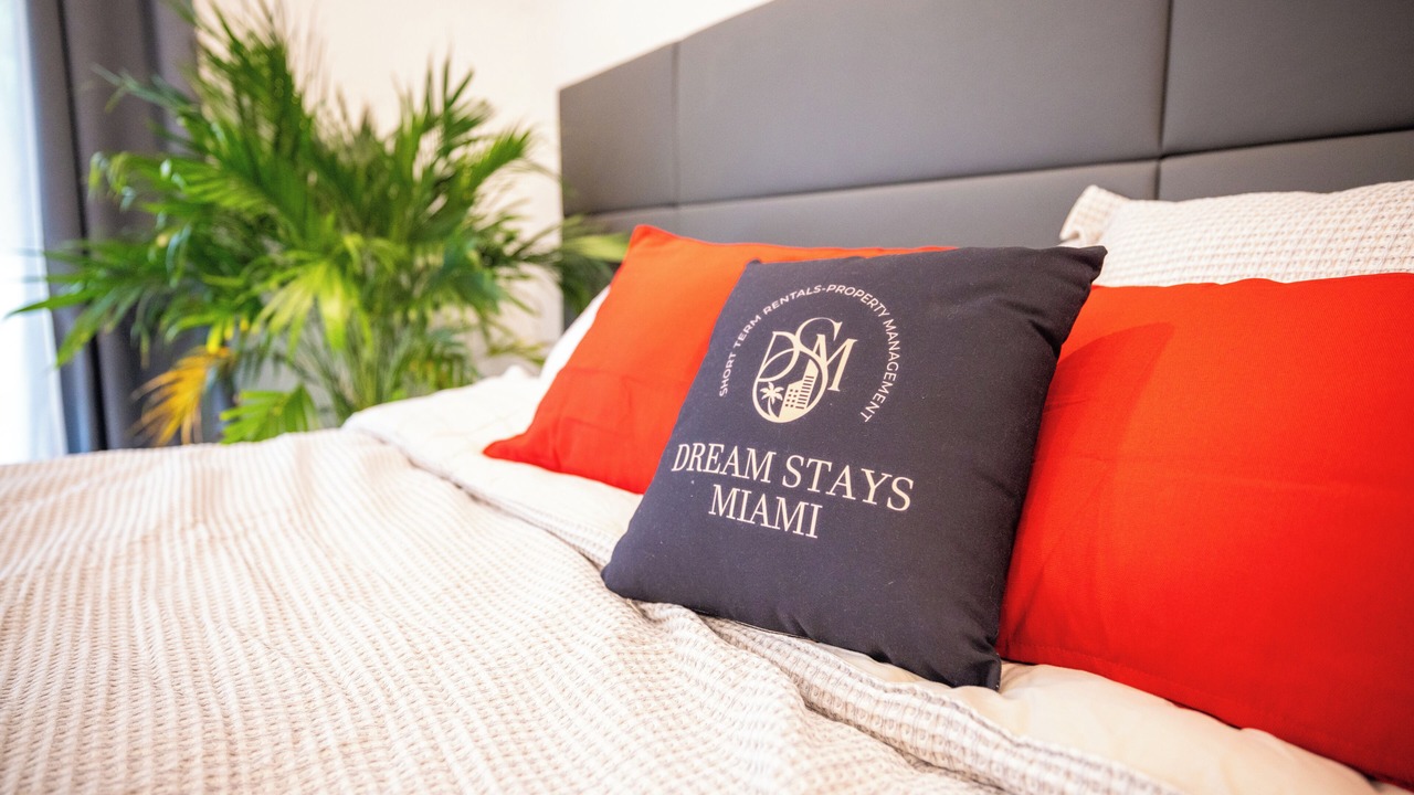 Photo of Bedroom in Ives Estates