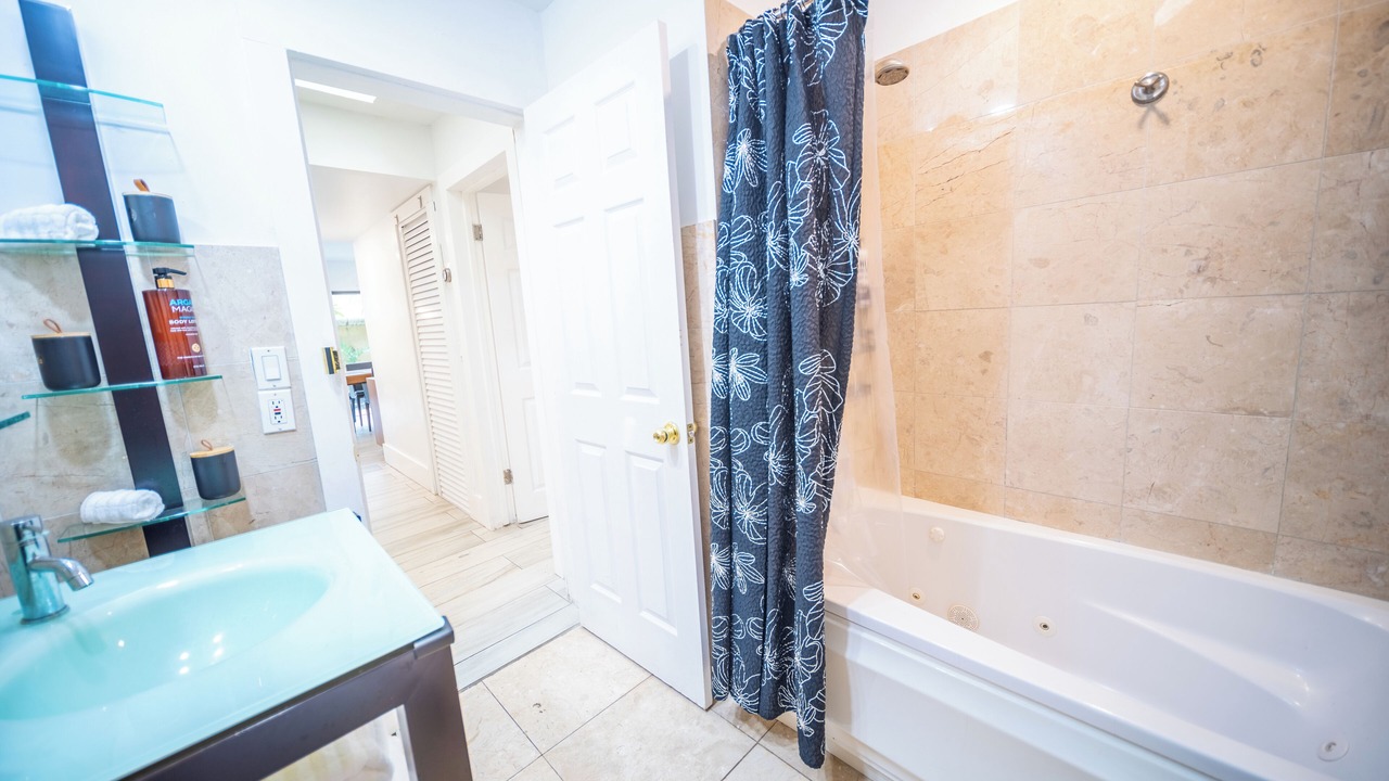 Photo of Bathroom in Ives Estates