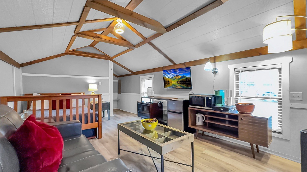 Photo of Livingroom in Ellicottville