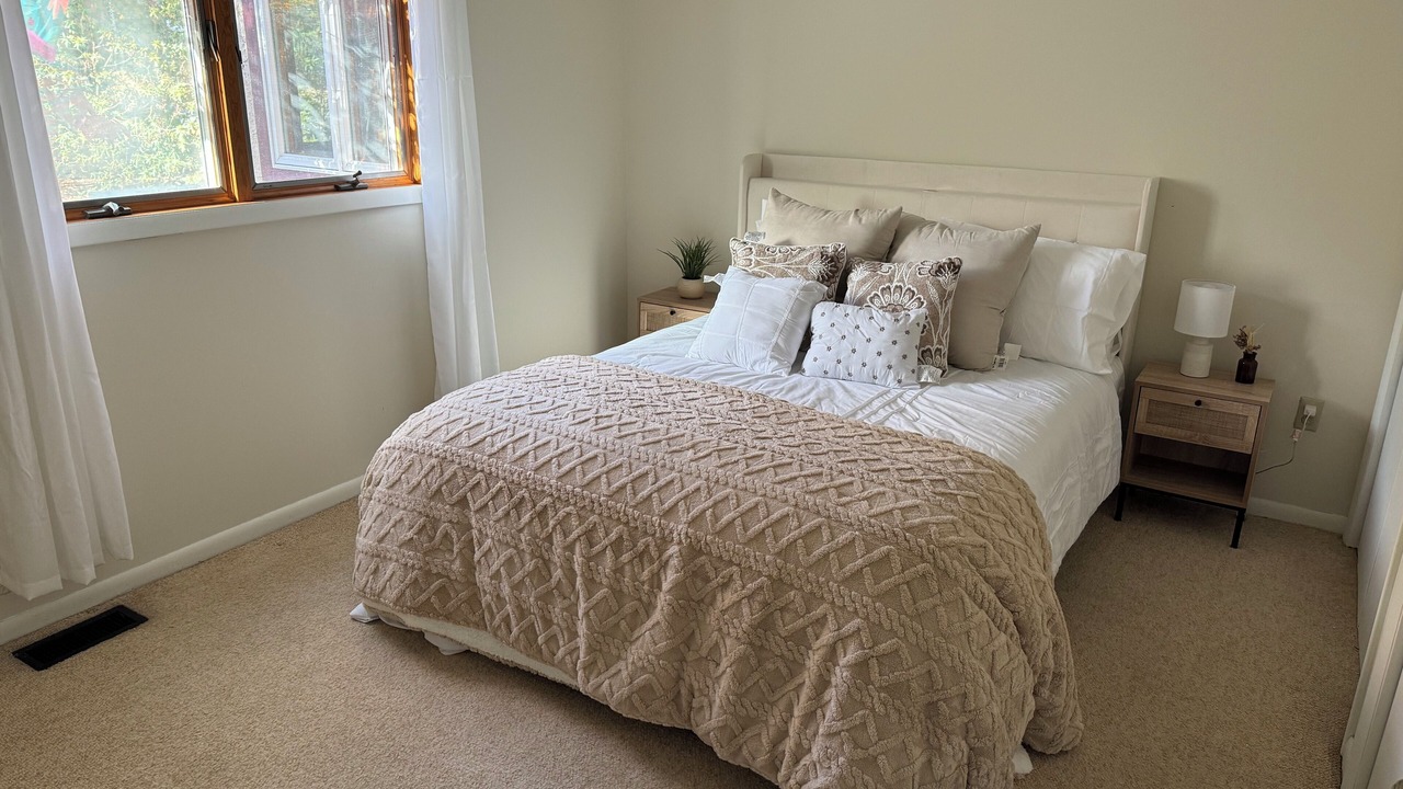 Photo of Bedroom in Fairton
