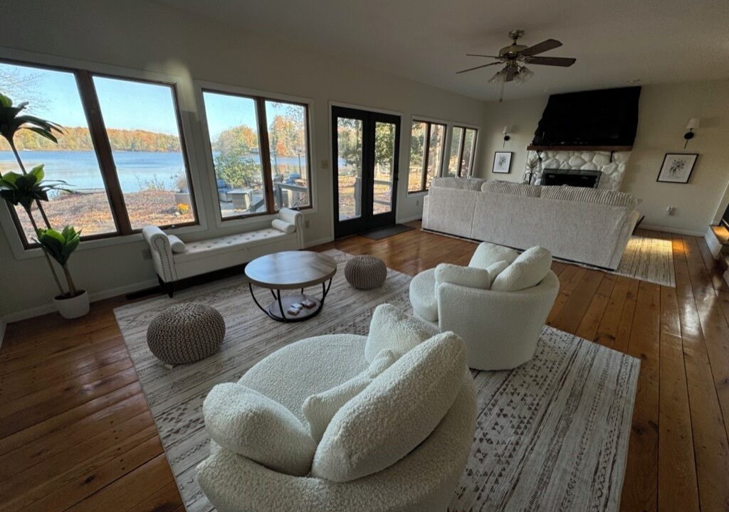 Photo of Livingroom in Fairton