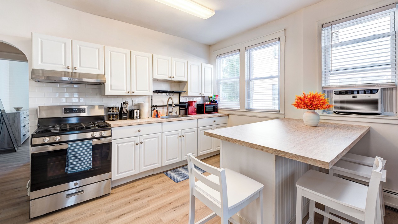 Photo of Kitchen in Teaneck