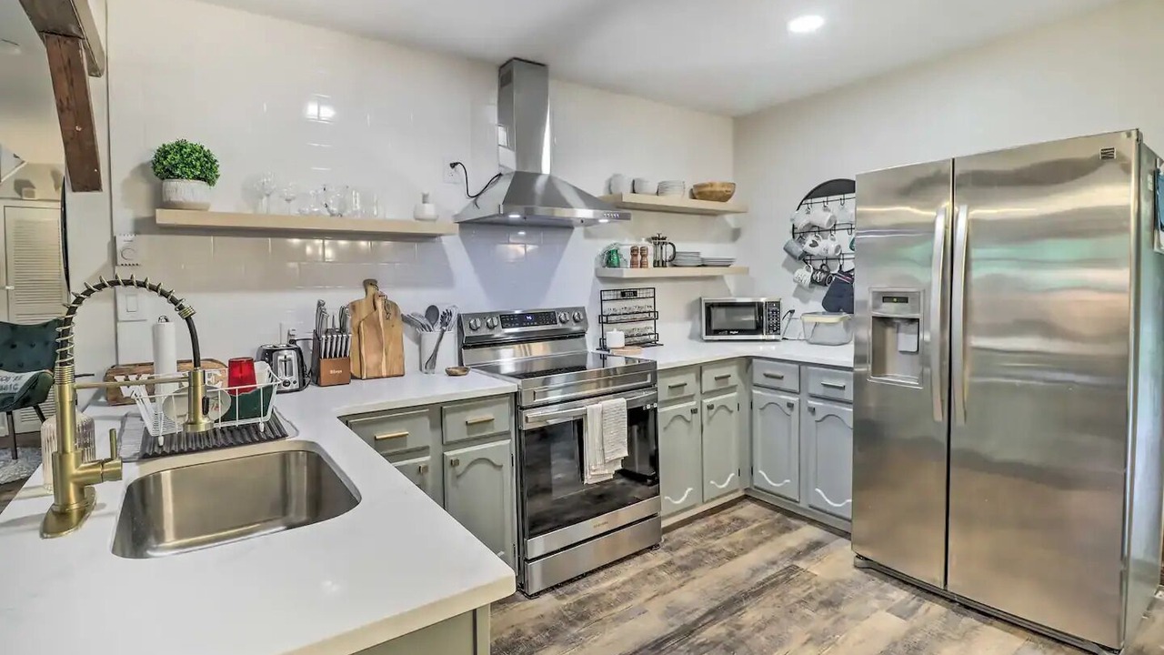 Photo of Kitchen in Long Pond