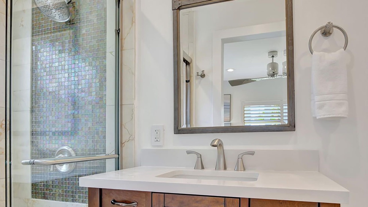 Photo of Bathroom in River Oaks