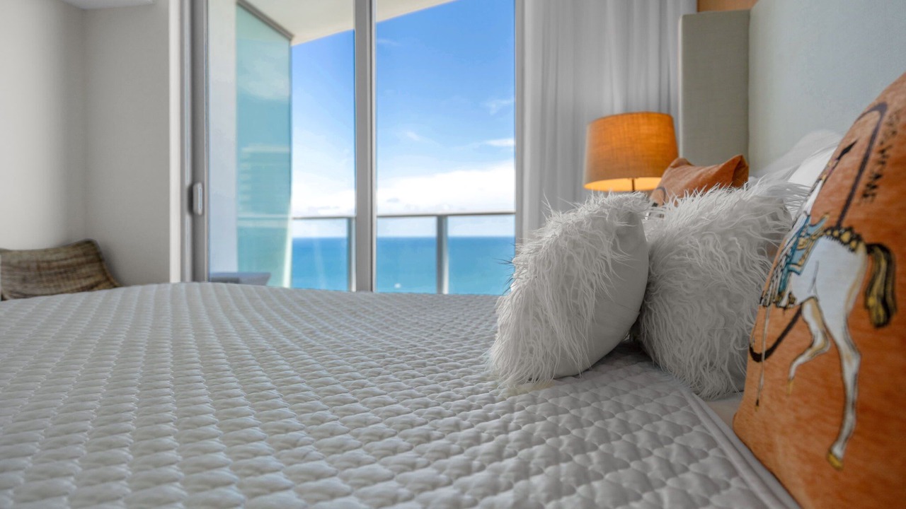 Photo of Bedroom in Hollywood South Central Beach