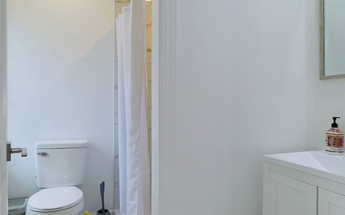 Photo of Bathroom in Whitesboro