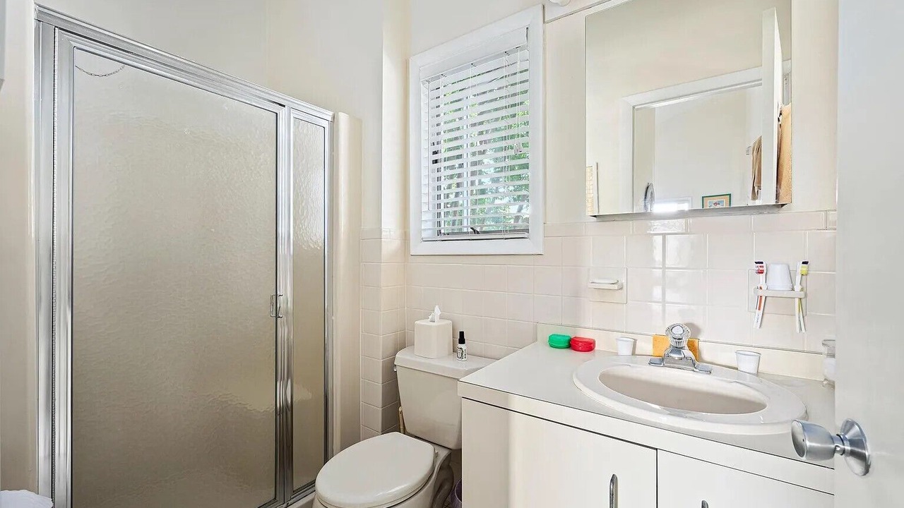 Photo of Bathroom in Loveladies