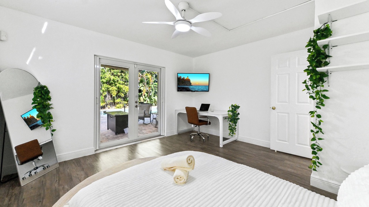 Photo of Bedroom in Wilton Manors