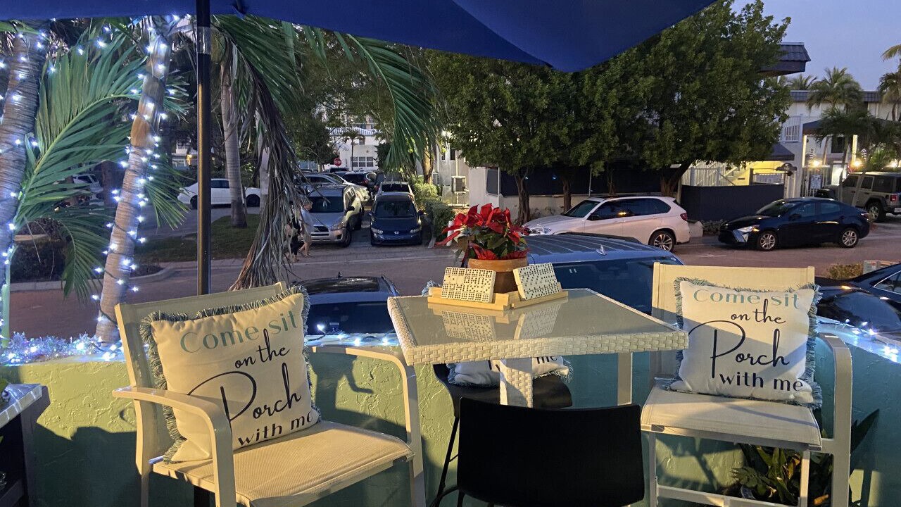 Photo of Outdoor in Hollywood